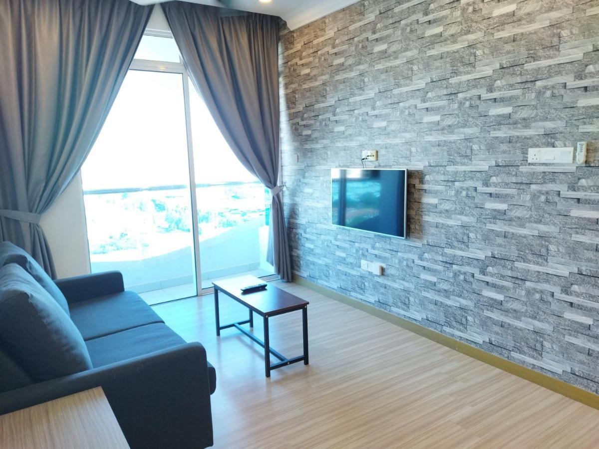 Apartment Exclusuites @ The Wave *